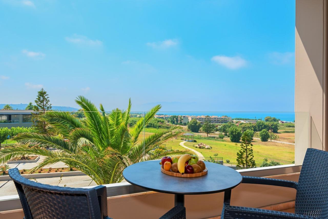 Solimar Aquamarine Resort يورانيون المظهر الخارجي الصورة