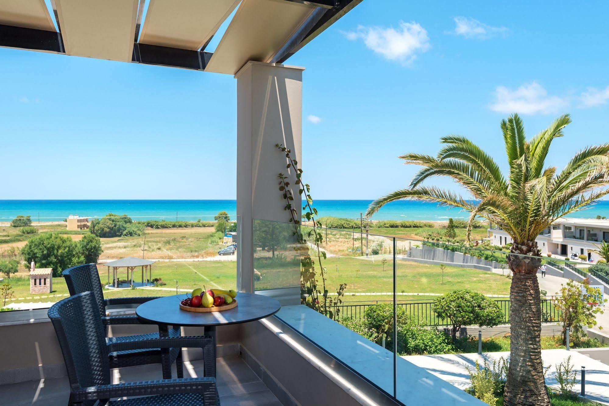 Solimar Aquamarine Resort يورانيون المظهر الخارجي الصورة