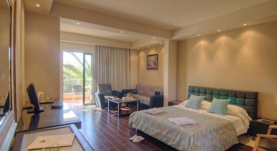 Solimar Aquamarine Resort يورانيون المظهر الخارجي الصورة